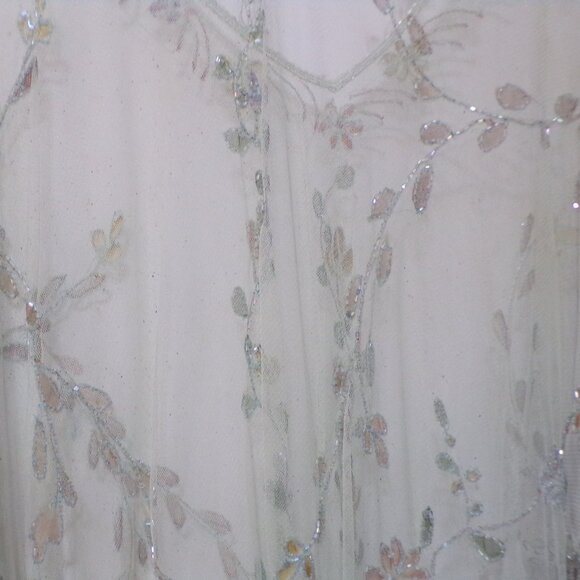 Shawl Sequin Embroidered Light Mint Green Fringe L/LX - Picture 4 of 4